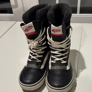 Vans Standard Snow MTE Black and White High-Top snow boots with Red Accents